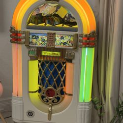 Limited Edition Elvis Presley vintage Wurlitzer CD Jukebox WHITE