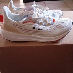 Adidas x Parley Ultraboost Light