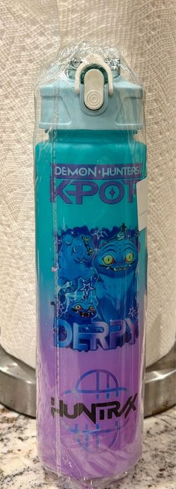 Demon Hunters KPOP Derpy Huntrix water bottle