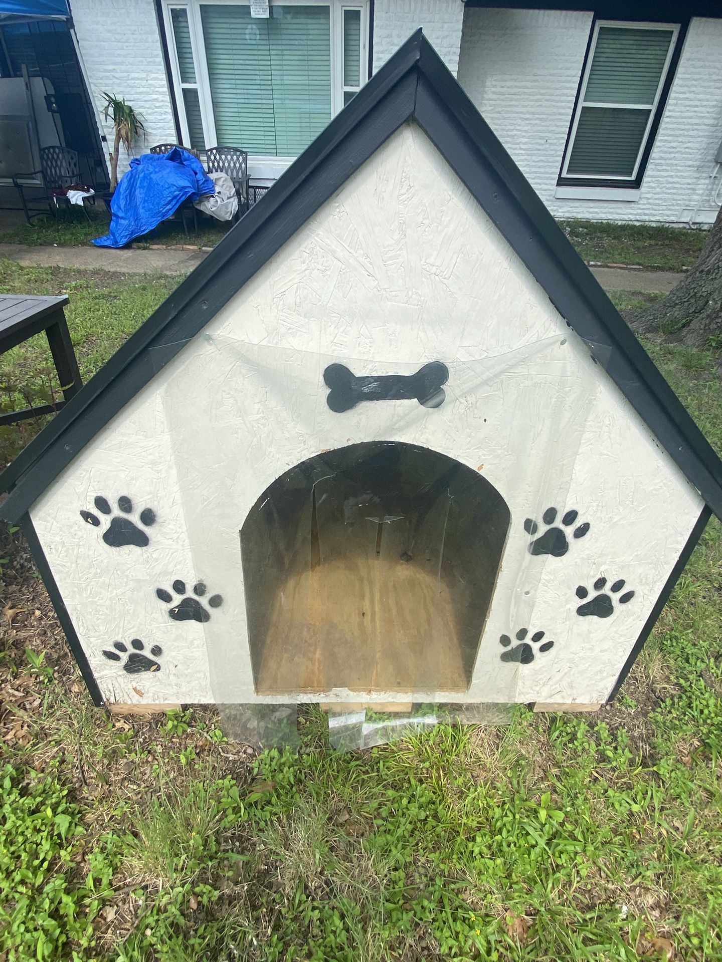 Dog House - Large