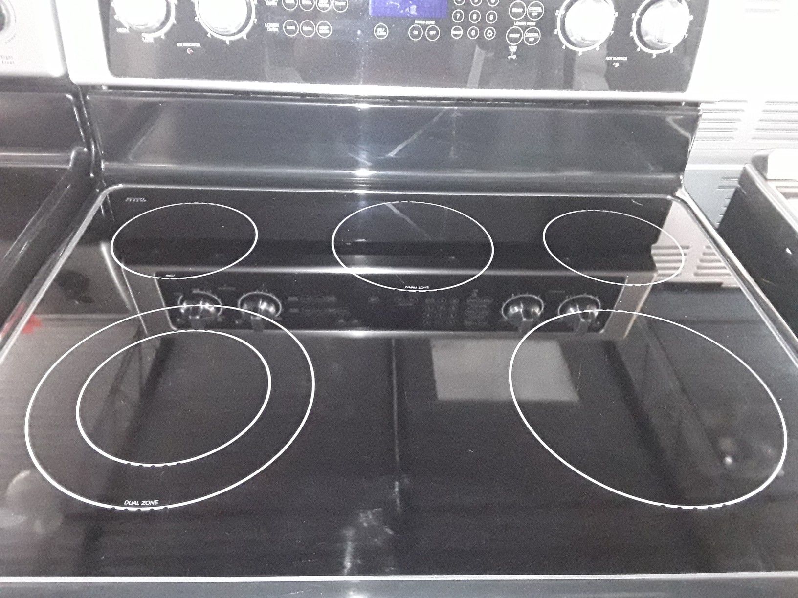 Whirlpool double oven stove for Sale in Ocoee, FL OfferUp