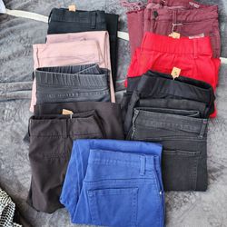 Lot Of 9 Jeans, 4 that Are NWOT WOMENS Jeans Cropped Jeans
