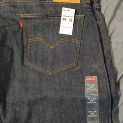Brand New Levi's Size 44 32 
