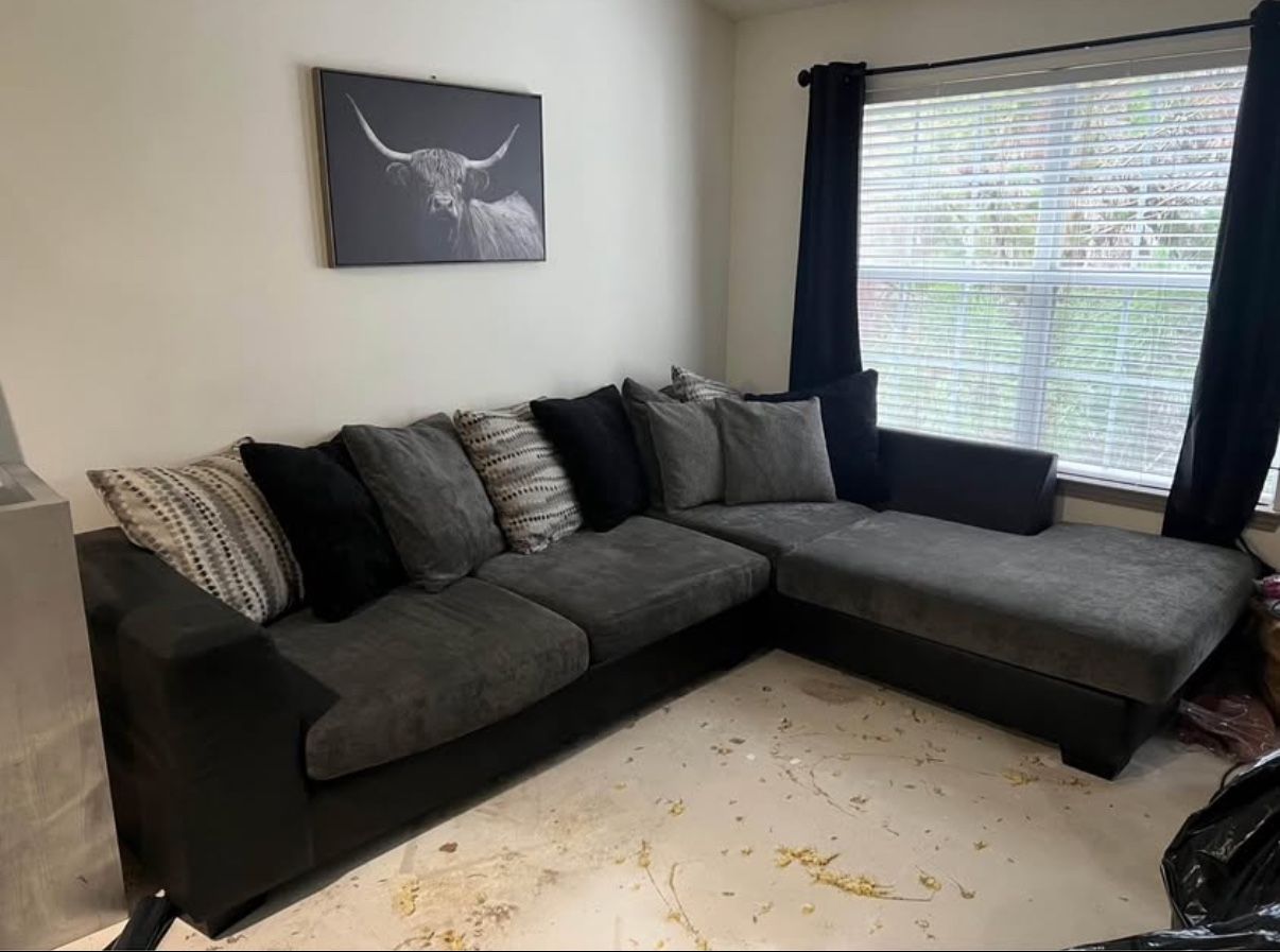 Black & Gray Sectional