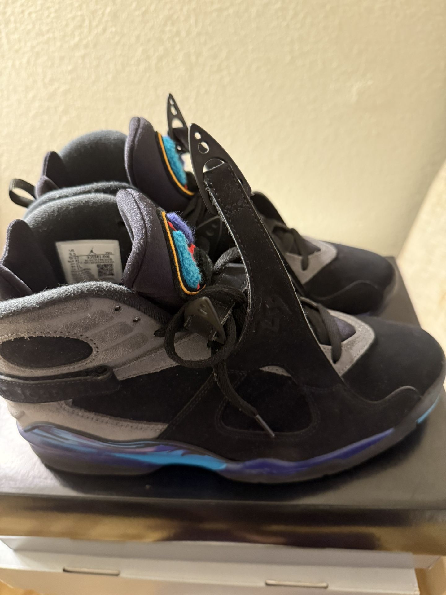 Jordan Aqua 8’s