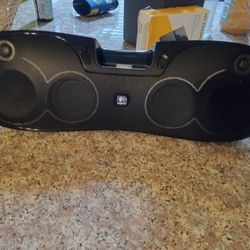 Logitech Portable Speaker Works Good Sounds Great! 