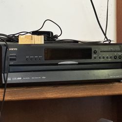 Onkyo 6 Disc Cd Player