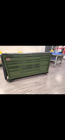 Toolbox / Caja de herramienta