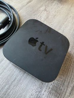 Apple TV HD 4th Genw/ Siri Remote & Power Cable w/ HDMI