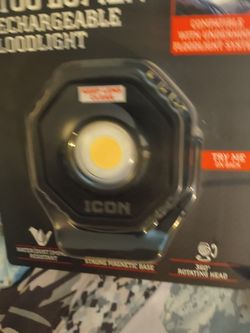 Icon 2100i 0 Lumen Rechargeable Flood Light