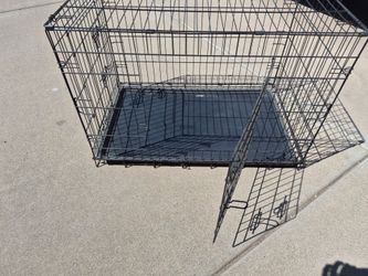 Dog crate- large kennel