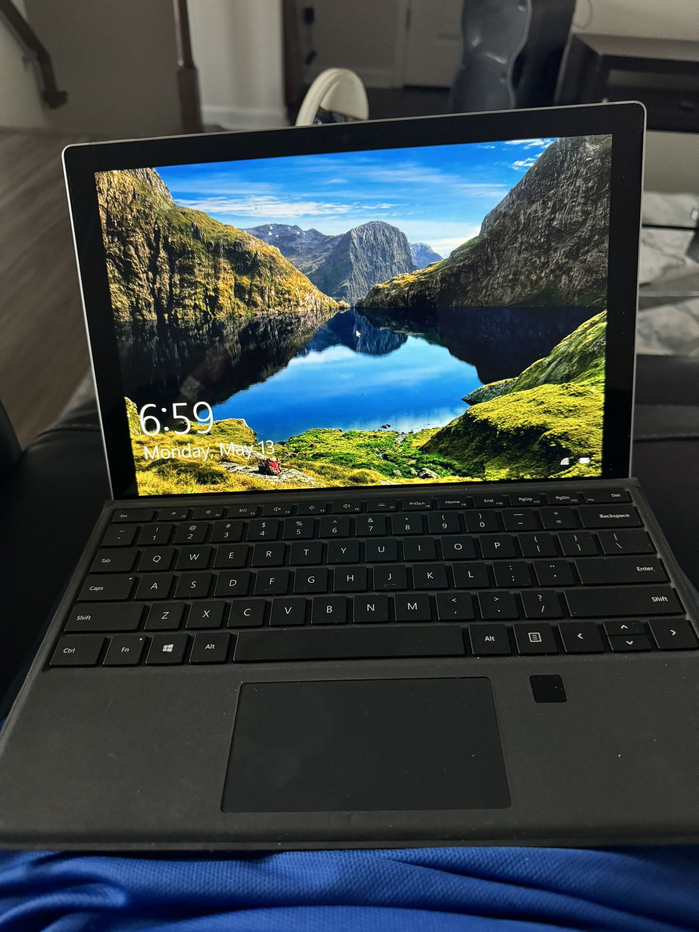 Microsoft Surface Pro 12.3” Touch-screen