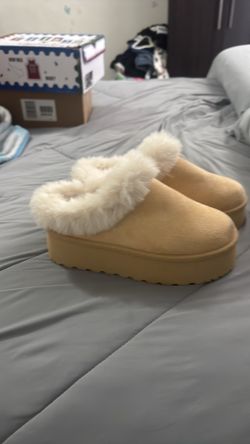 Slippers