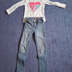 Girl's Clothes 
