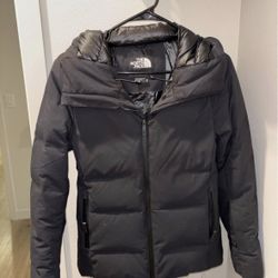 XS Women’s north face Jacket 