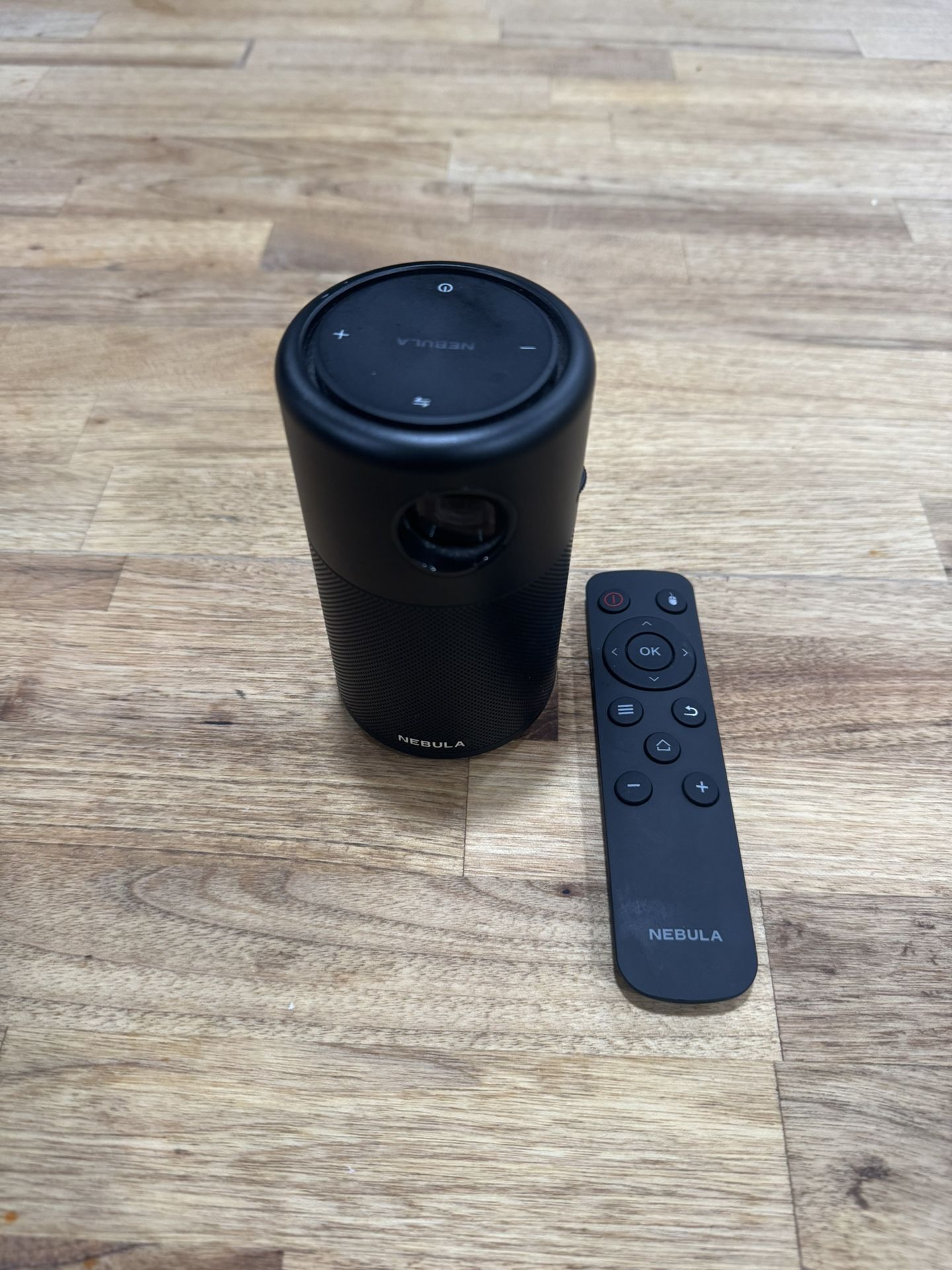 Nebula Capsule Projector