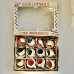 1940s-1950s Glass Christmas 12 Ornaments White Mica Snowball Deep Indentations Poland