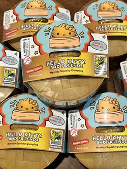 Authentic SDCC Exclusive UCC Hello Kitty Gold Mystery Dumpling New and Sealed squishy
