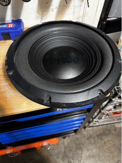Alpine w12s4 300 watts rms