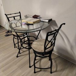 Dinette Set Two Chairs Nice Table For Sale.