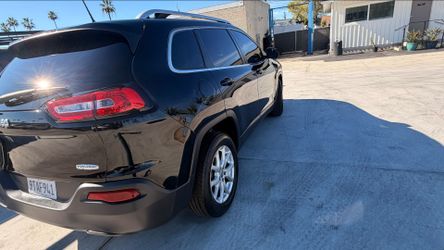2017 Jeep Cherokee