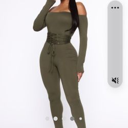  Jumpsuit 