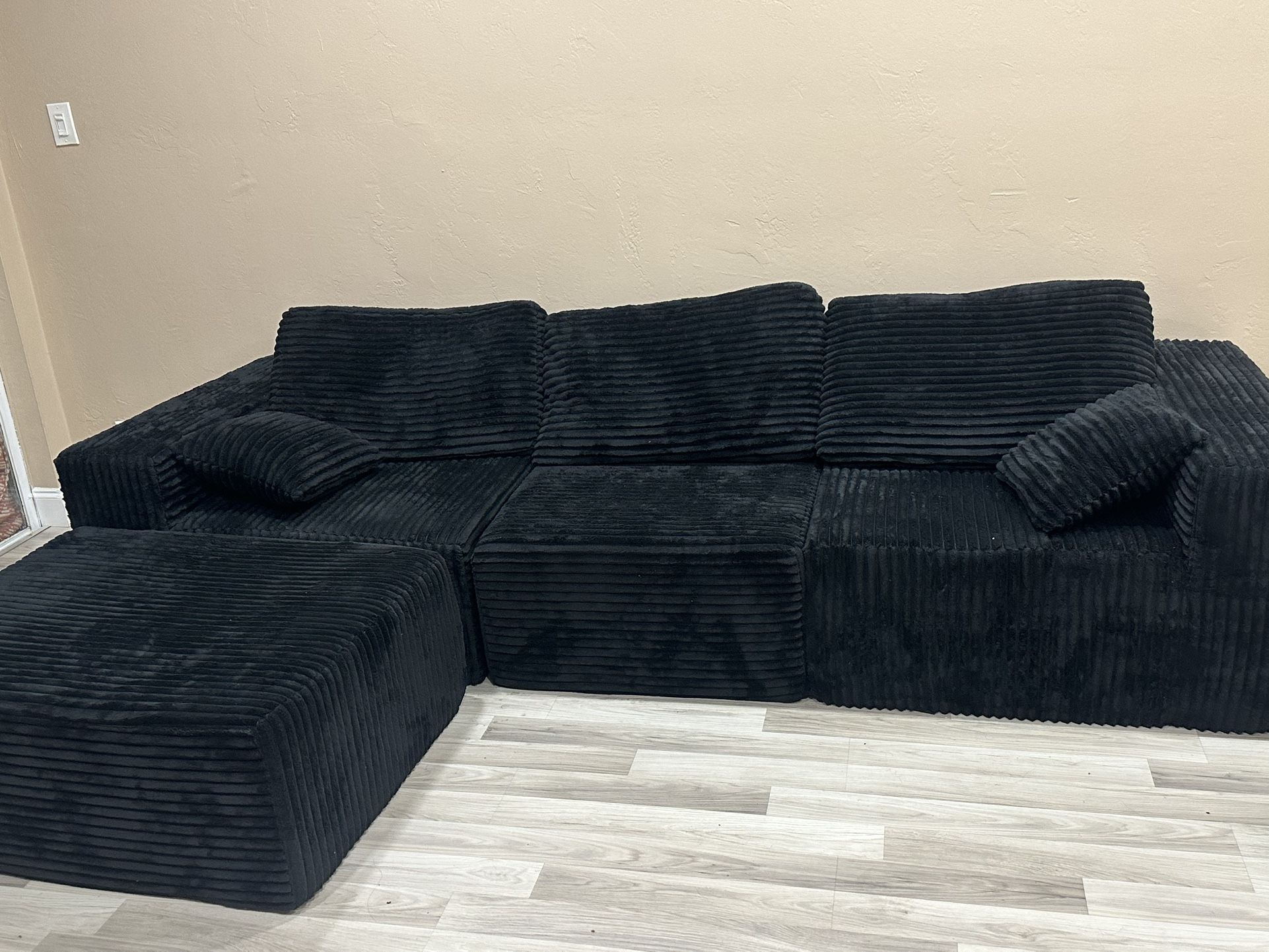 Black Couch L shape