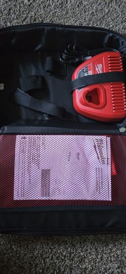 New Milwaukee M12 Charger And Bag
