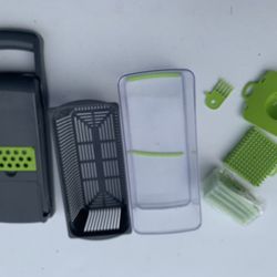 Vegetable Chopper Set and accessories pick up Coral Springs 33071