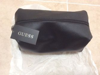 $ 2 0 Guess Travel Bag #New
