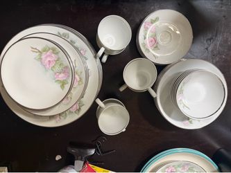 47-Piece Vintage Johann Haviland Fine China Set – Pink Moss Rose (Service for 6 + Bonus Pieces)