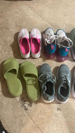 Variety of used shoes size 7-8