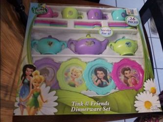 Disney Tinkerbell dinnerware set