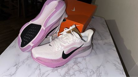 Nike Women's Air Zoom Pegasus 42