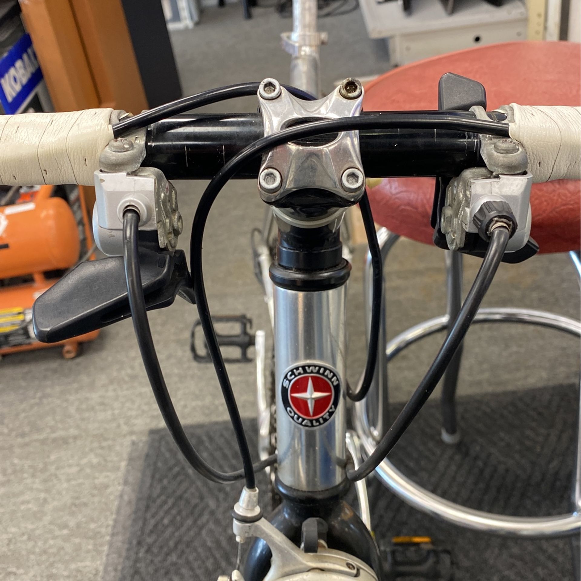 Schwinn Varsity 7005 Aluminum Road Bike for Sale in Fort Lauderdale FL OfferUp