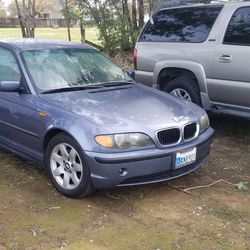 2005 BMW 325i