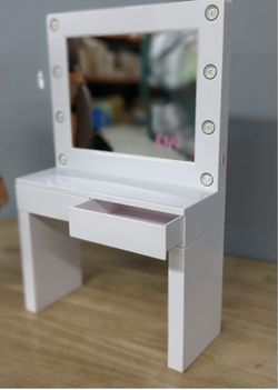 American girl Doll Vanity