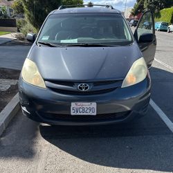 2006 Toyota Sienna