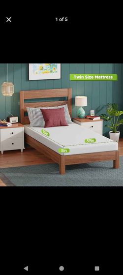 New in box
FDW 5 Inch Twin Mattress, Base Foam, Medium Firm Support, Breathable & Comfortable, Removable Washable Zipper Cover, Bed-in-a-Box，CertiPUR-