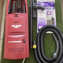 Garage Wall Vacuum (New)