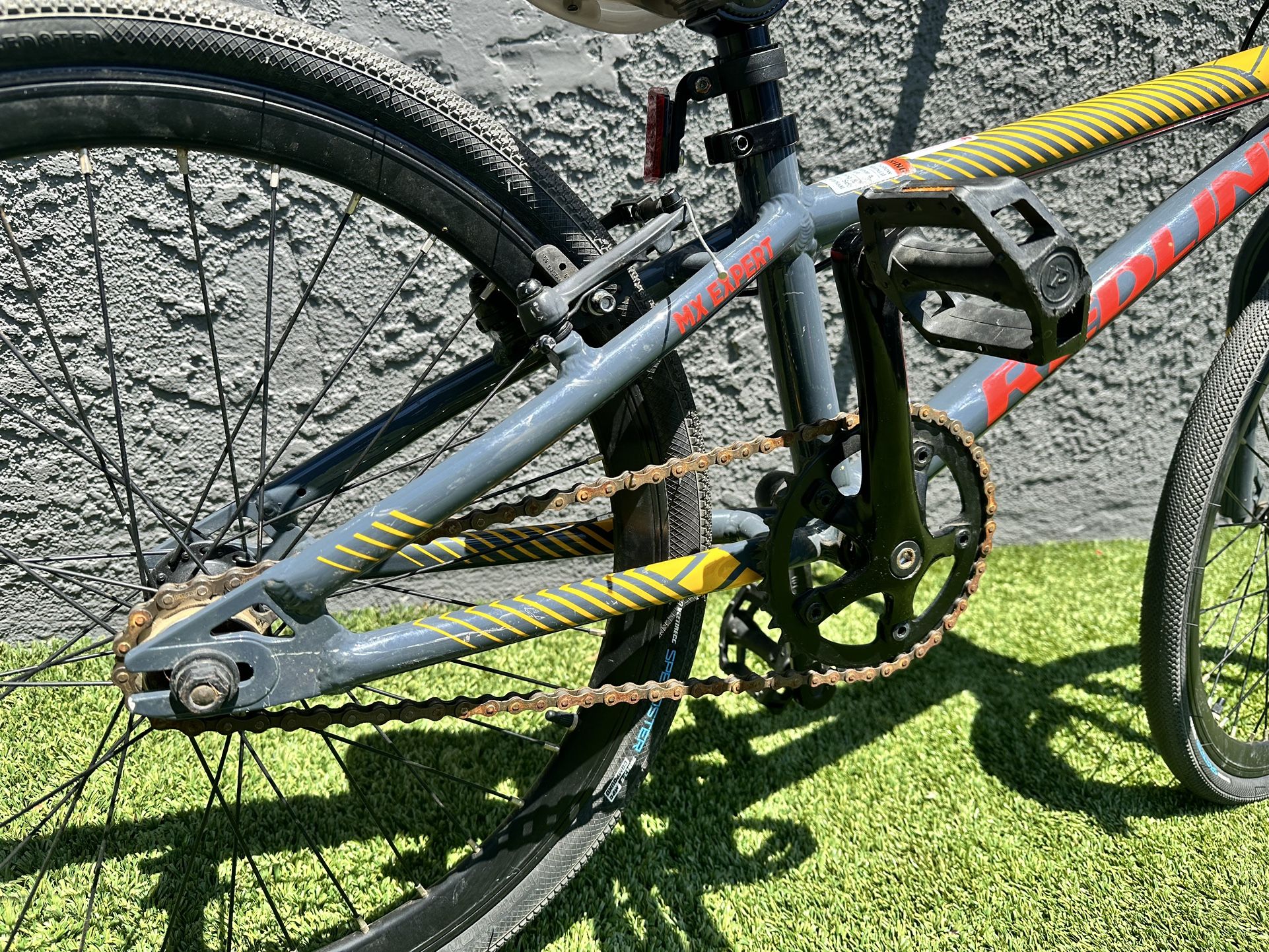 Redline MX Expert BMX Bike