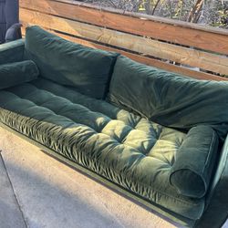 Sven 88” Tufted Velvet Sofa — Grass Green