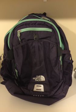 North Face Recon Backpack -great condition