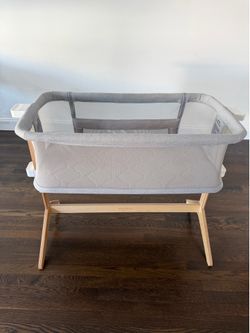 Newton baby bassinet
