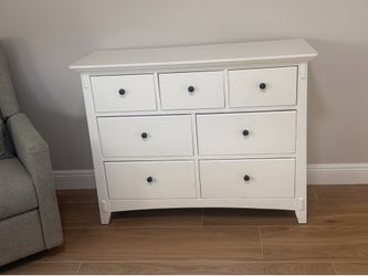 SOLID WOOD Dresser