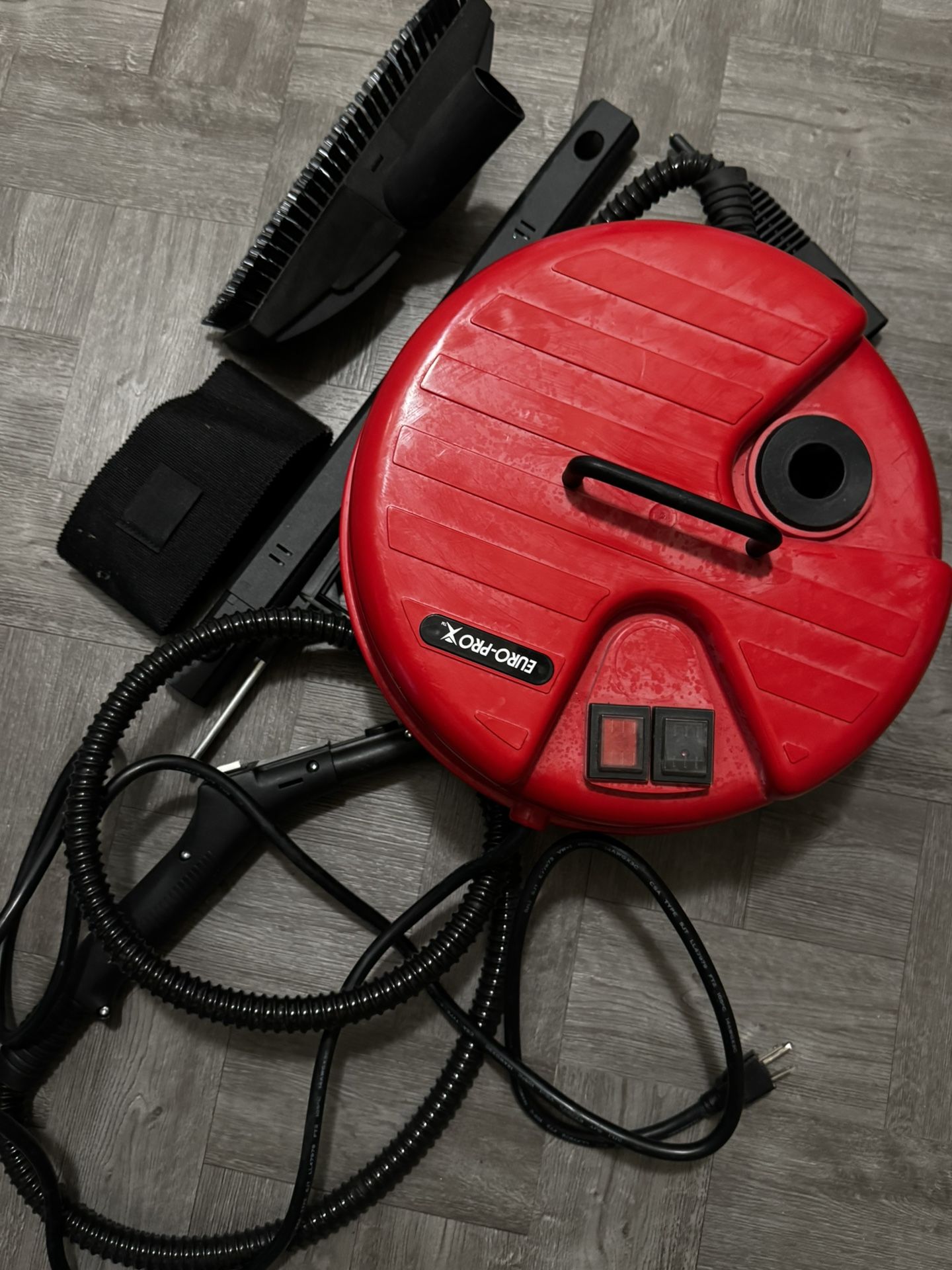 Euro-Pro X Vacuum Cleaner