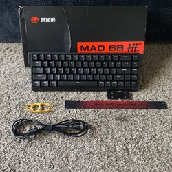 MADLIONS 68 HE Esports Magnetic Switch Keyboard 