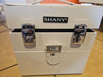 Shany nail polish organizer case