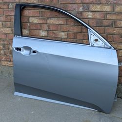 2016-2021 Honda Civic Front Right Door