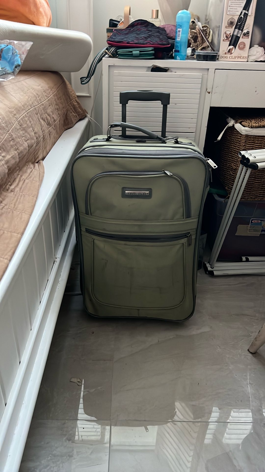 Green Carry-On Luggage Adjustable